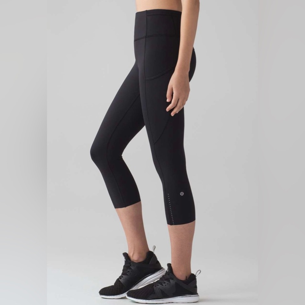 Women’s Lululemon Fast & Free Crop II Nulux 19" Black First Release Size 6